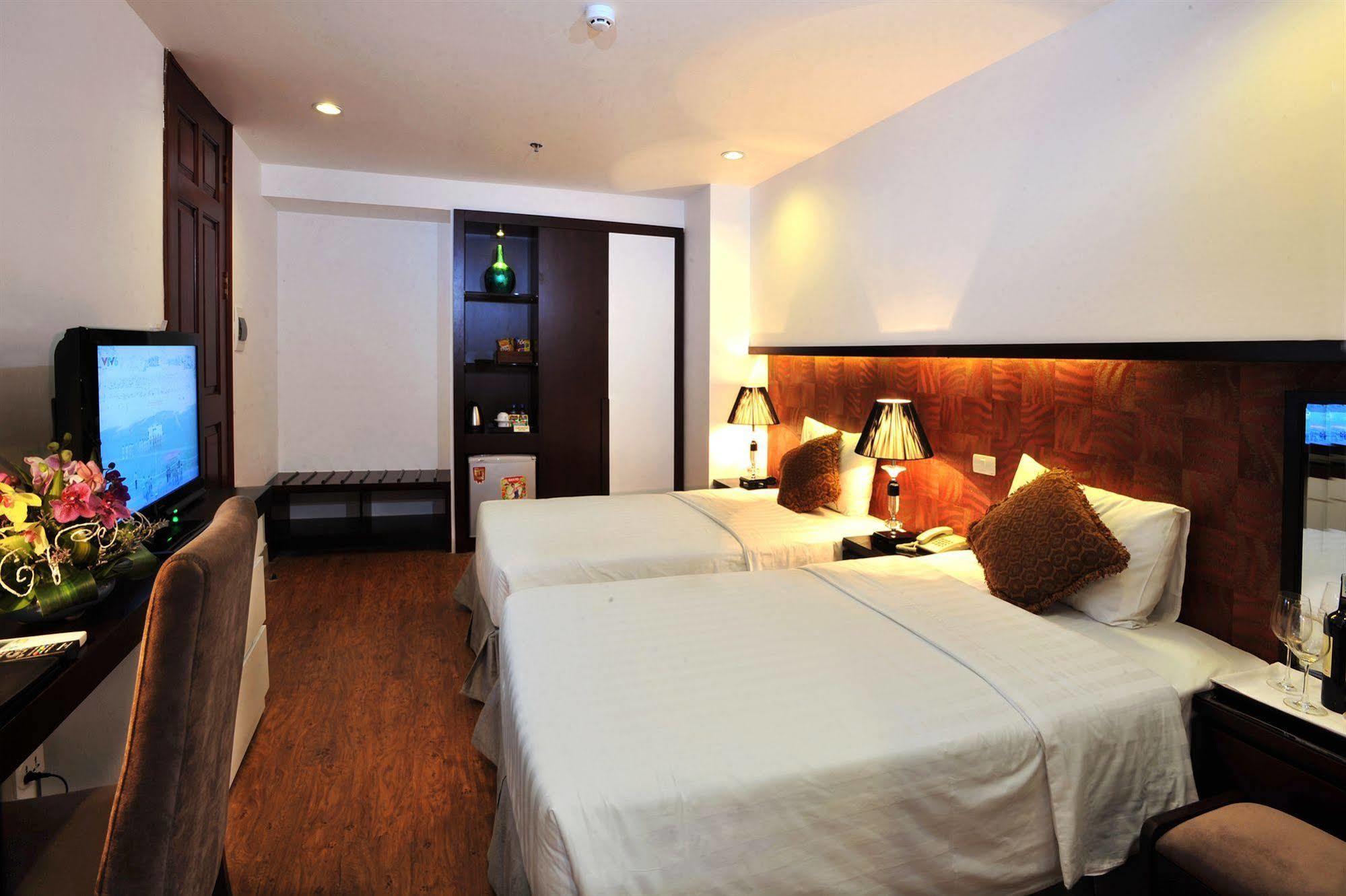 Hanoi Legacy Hotel - Hang Bac Eksteriør billede